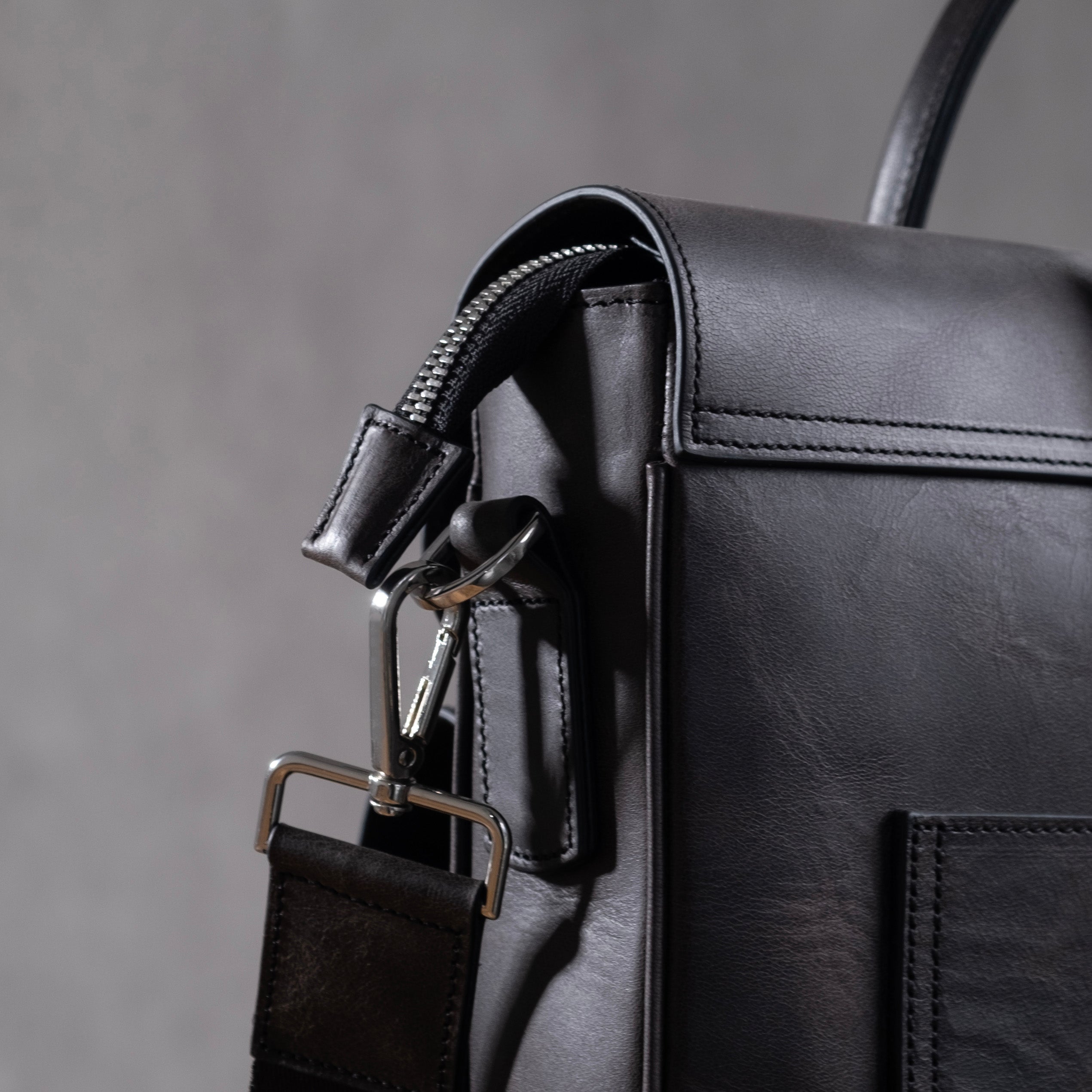 Genuine Leather Meandros Laptop Bag Anthracite