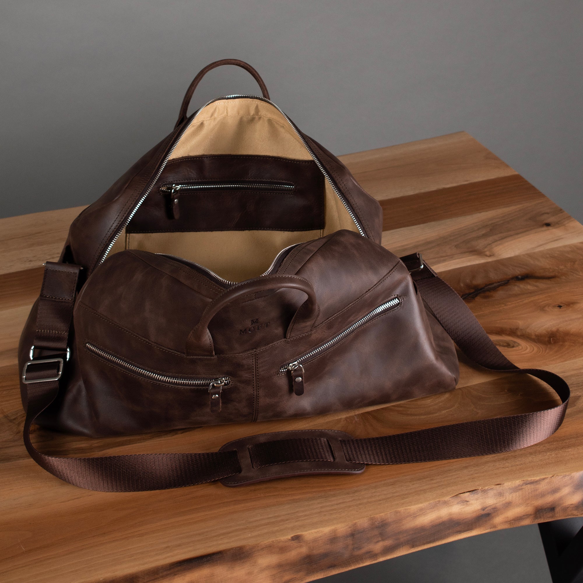 Genuine Leather Lounge Travel Bag Brown