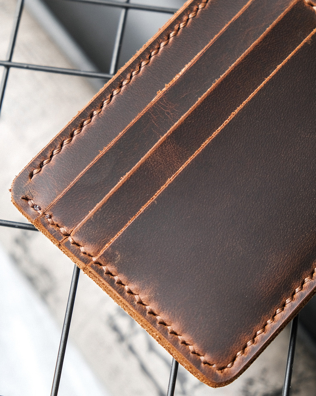 Leather folding wallet - Exclusive Styles
