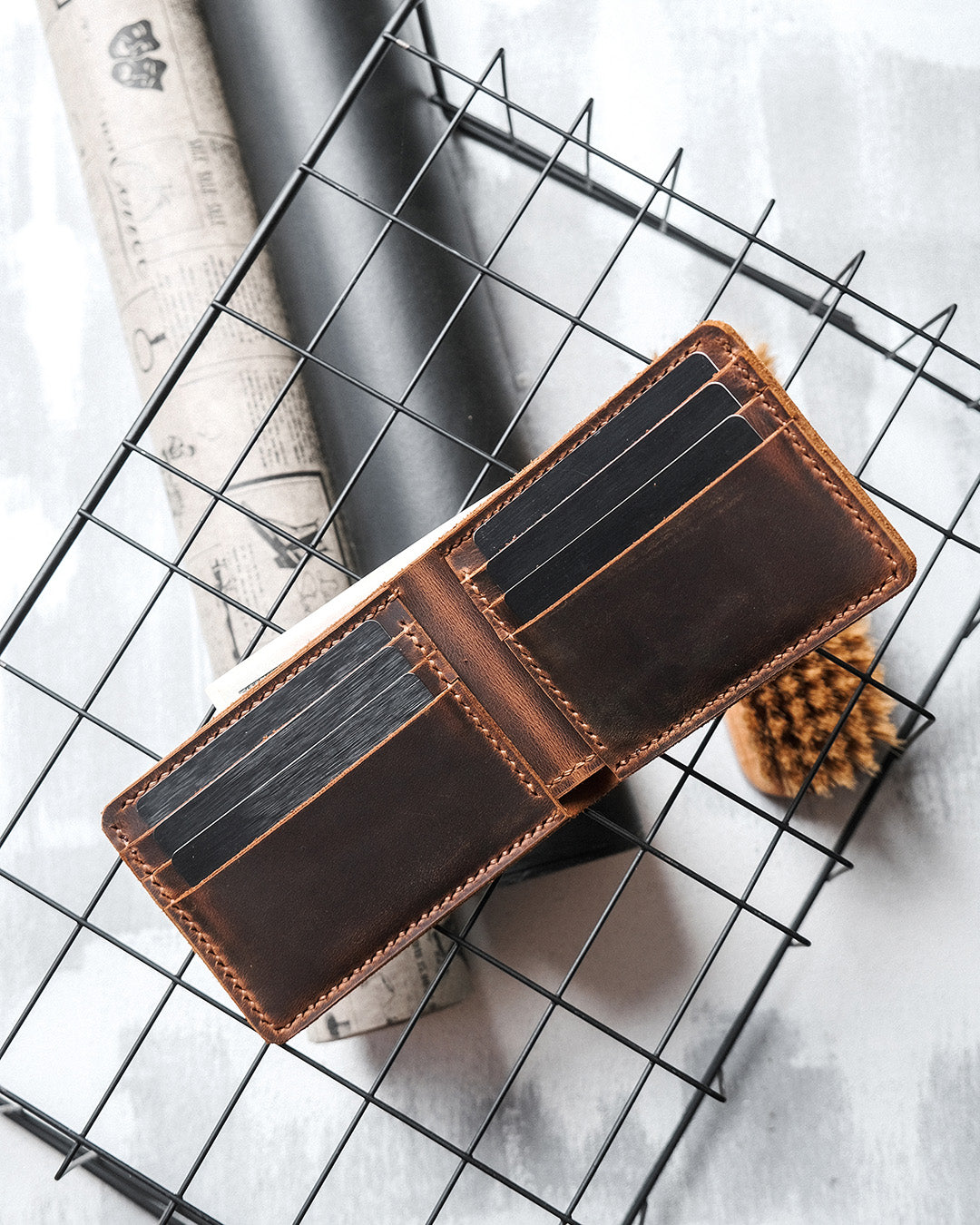 Leather folding wallet - Exclusive Styles