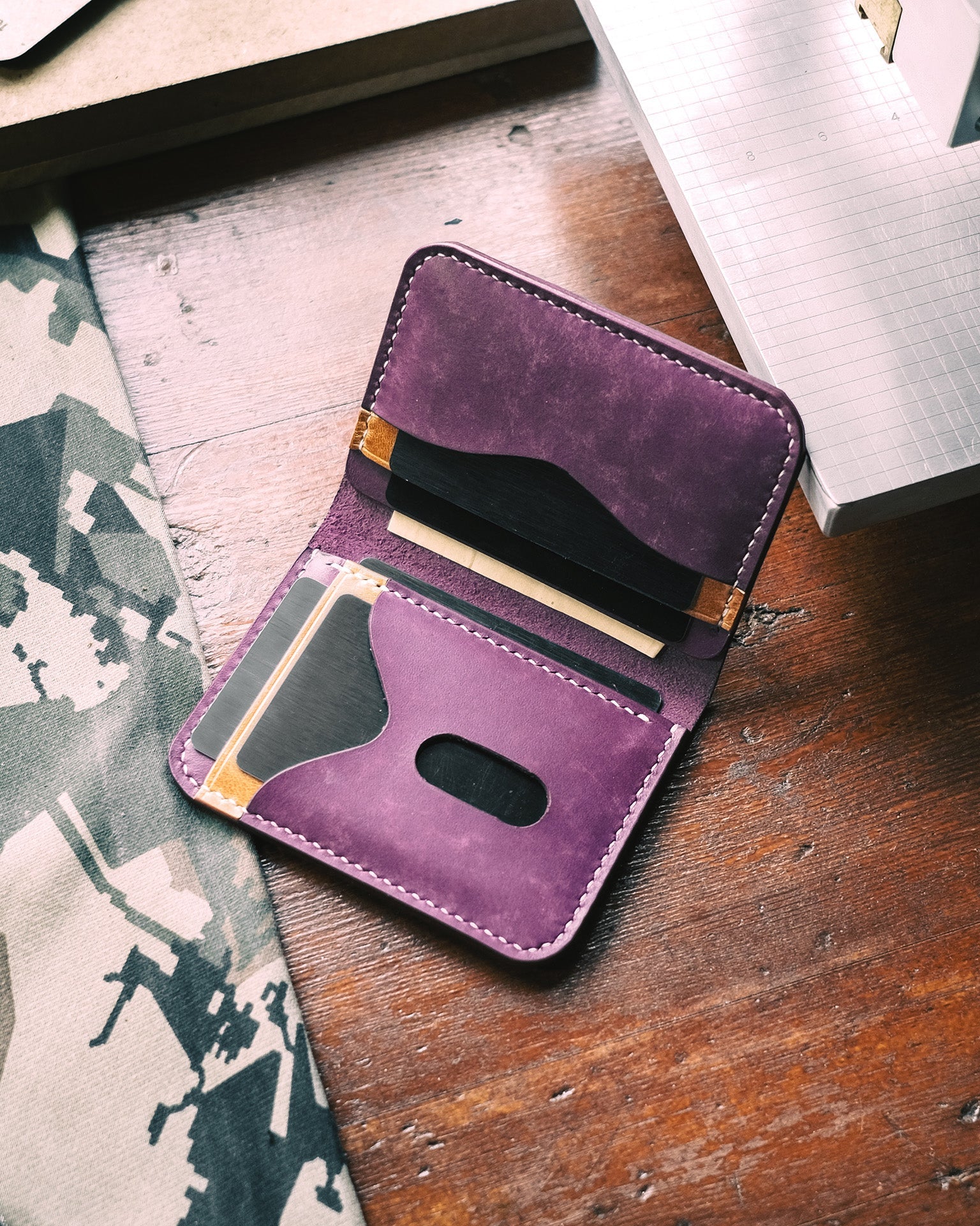BELETS - Leather card holder - Exclusive Styles