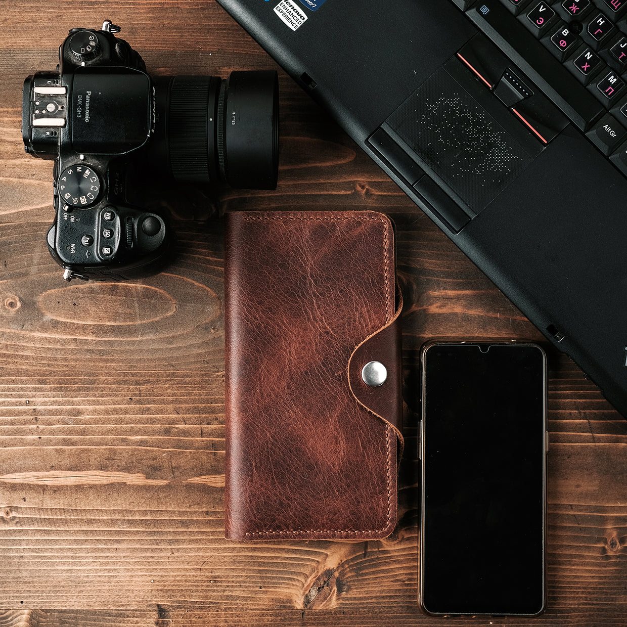 Vertical leather wallet - Gift Inspirations