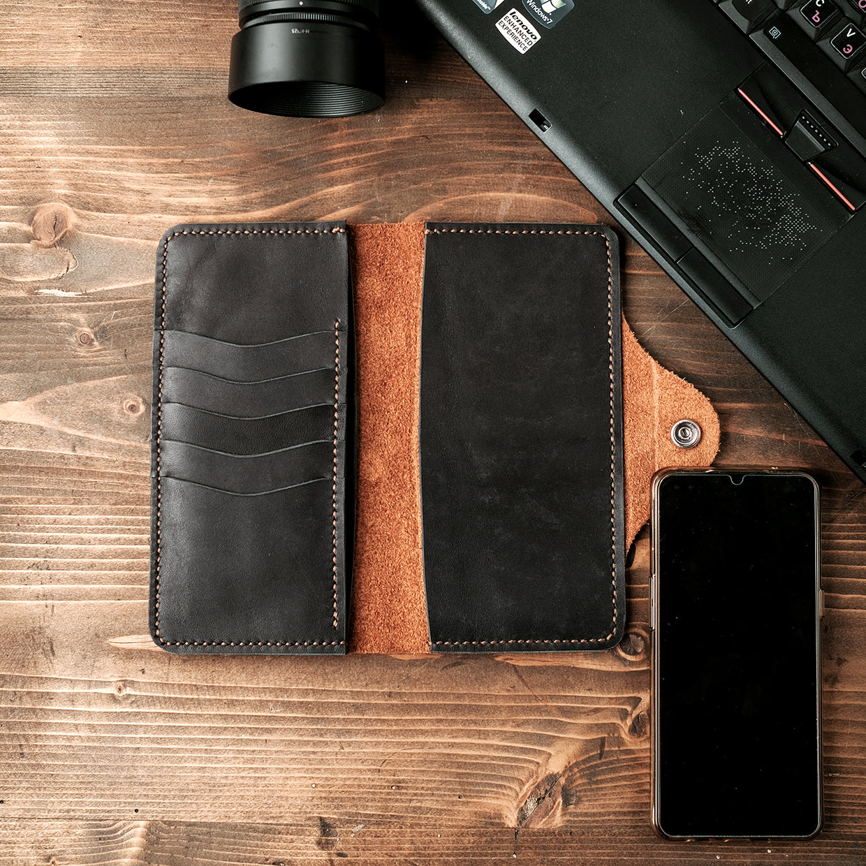 Vertical leather wallet - Gift Inspirations