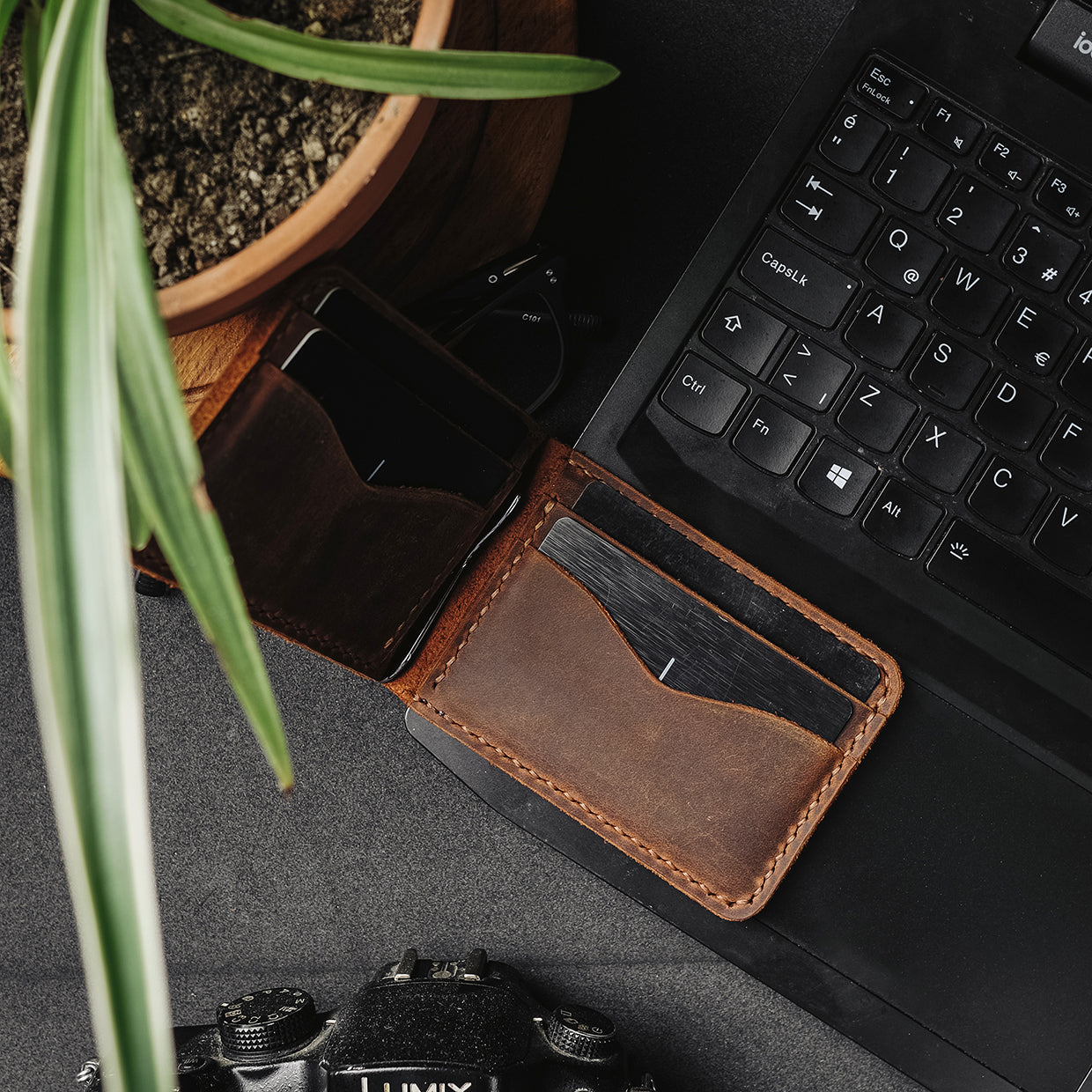 Leather Wallet - Kleo v2 - Unique Ideas