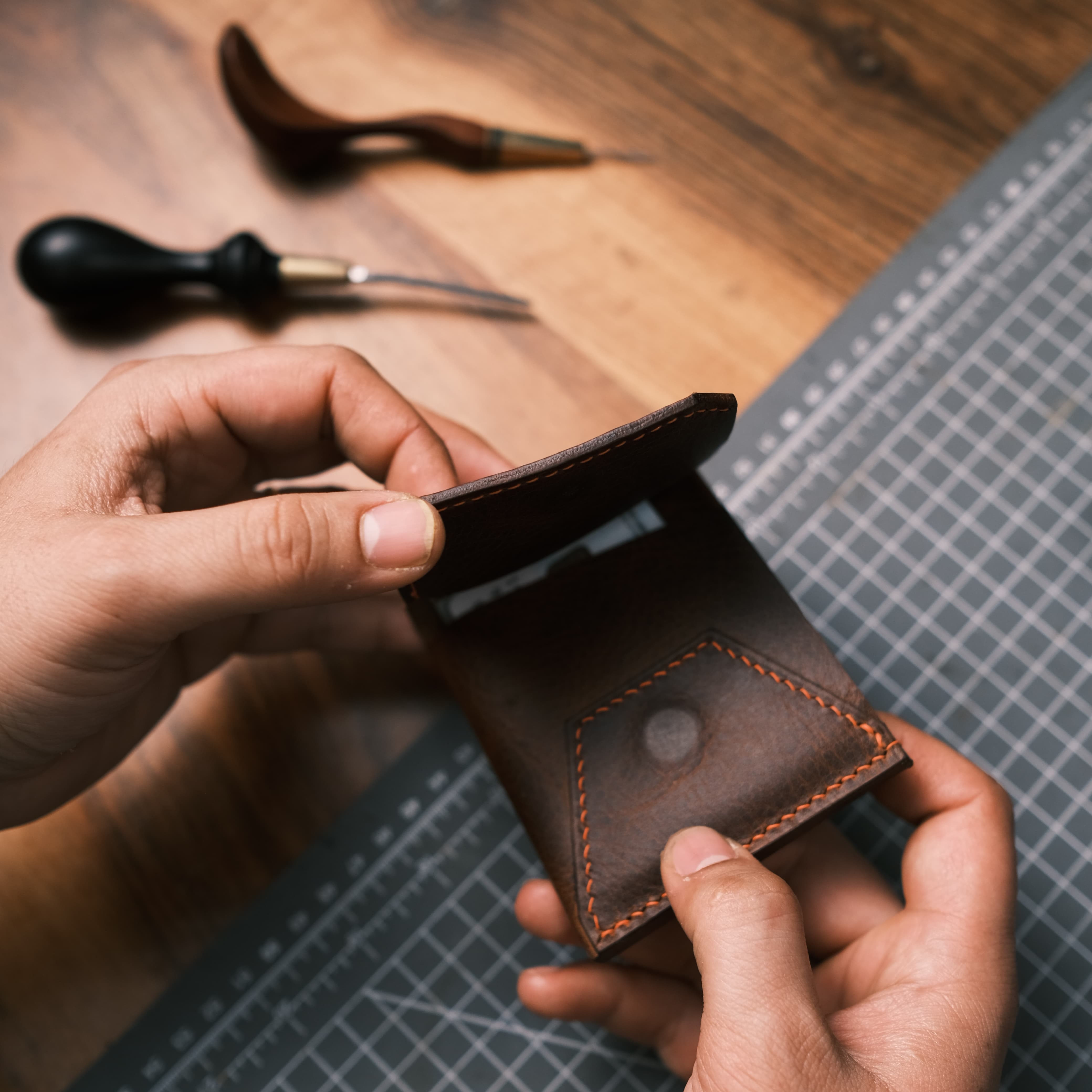 Venn Mini On Pocket Wallet   Unique Gift Ideas   Boyfriend Gift   Girlfriend Gift   Father Gift