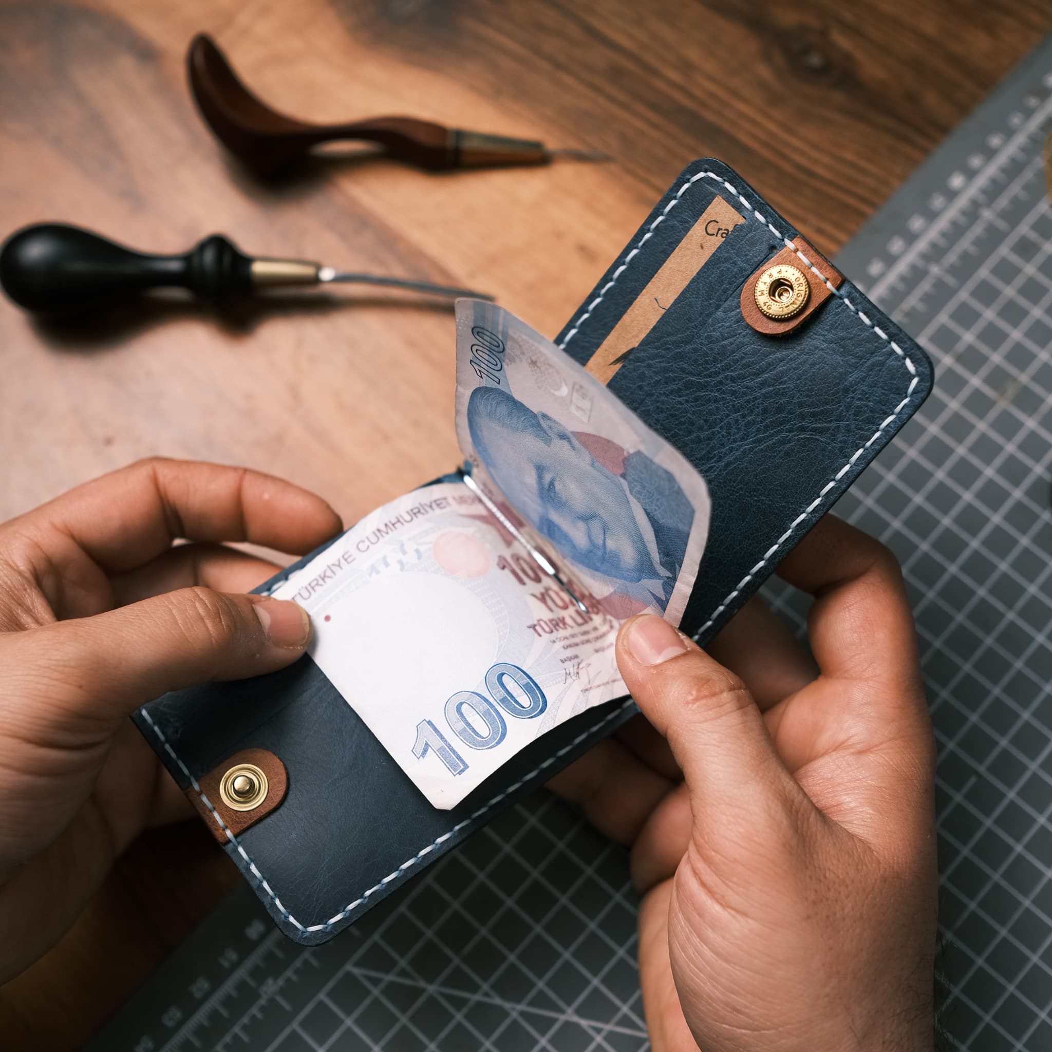 Ganbaru Money Clip Wallet   Unique Gift Ideas   Boyfriend Gift   Girlfriend Gift   Father Gift