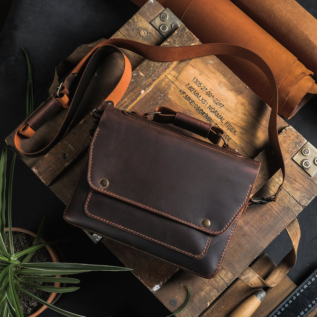 Leather bag - Hustle - Exclusive Styles