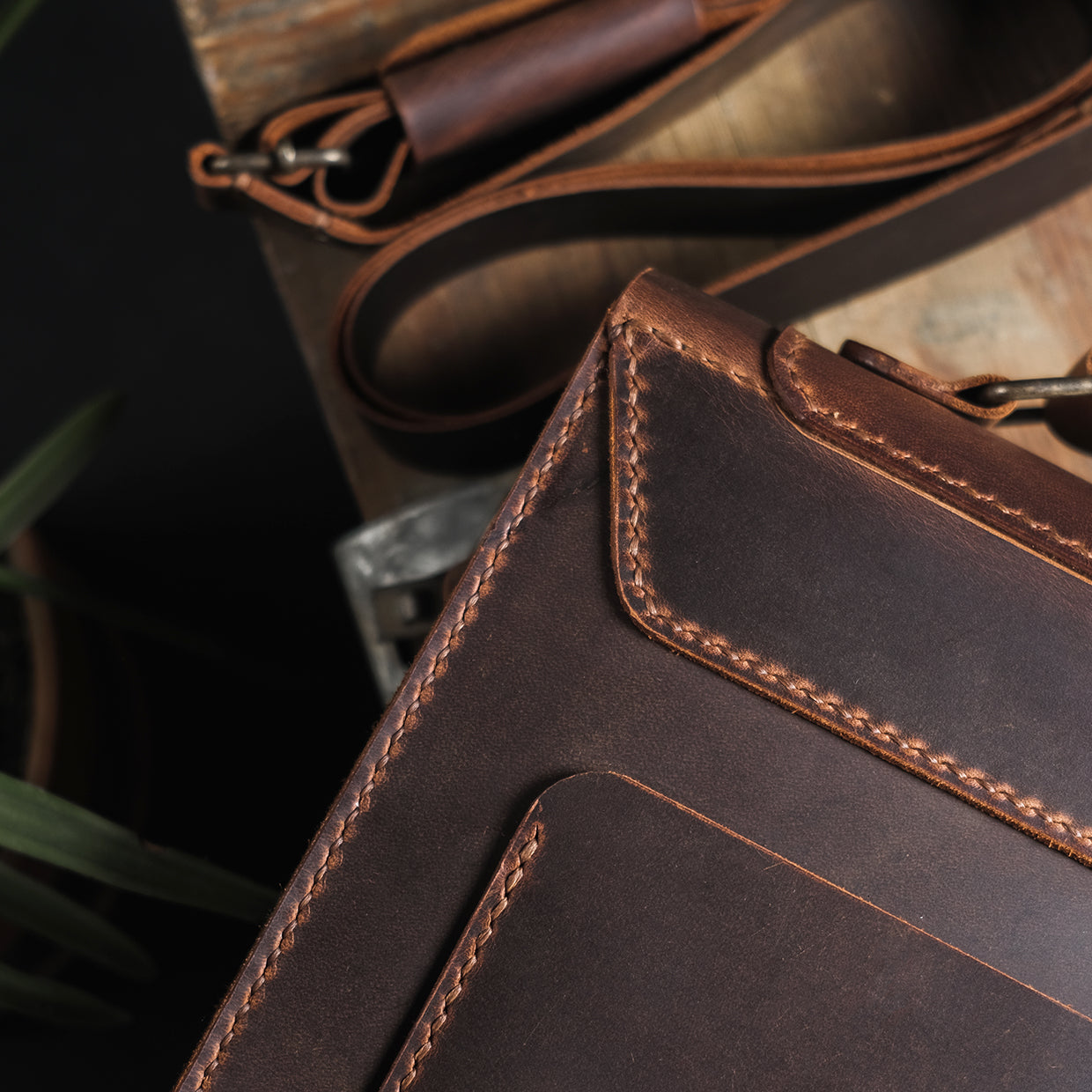 Leather bag - Hustle - Exclusive Styles