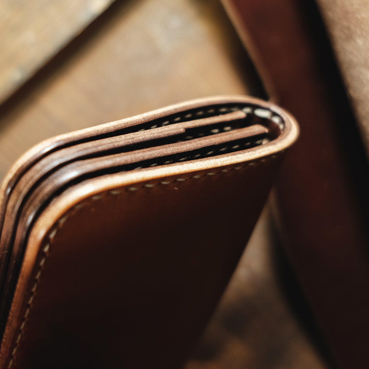 RAGNA - Leather wallet - Gift Inspirations