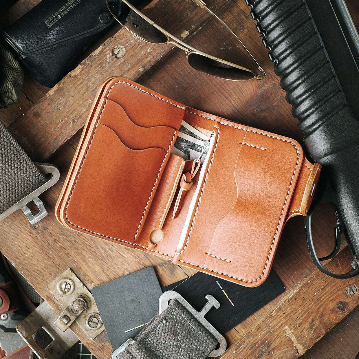 RAGNA - Leather wallet - Gift Inspirations