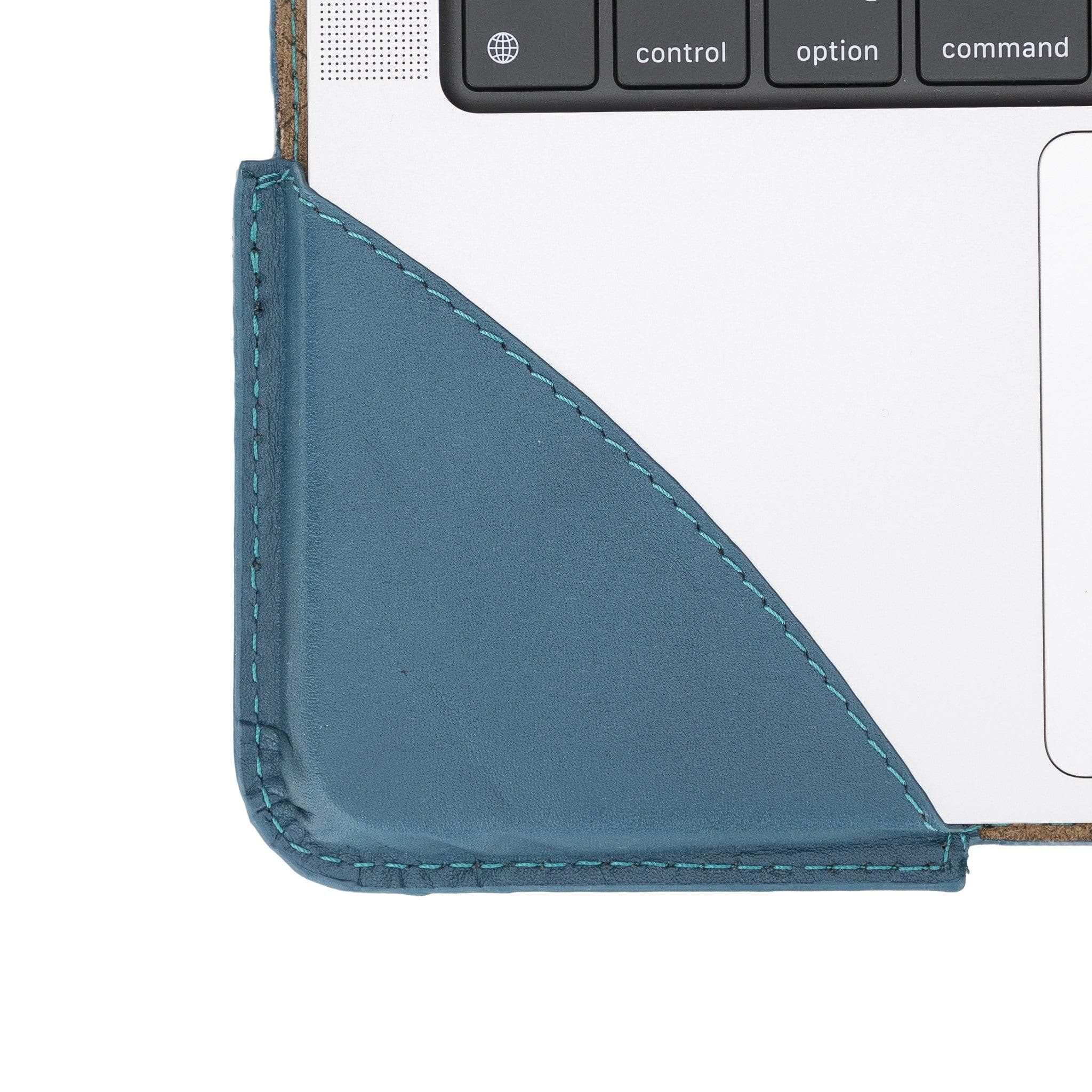 Chester Leather MacBook Pro 13" to 16" Sleeve