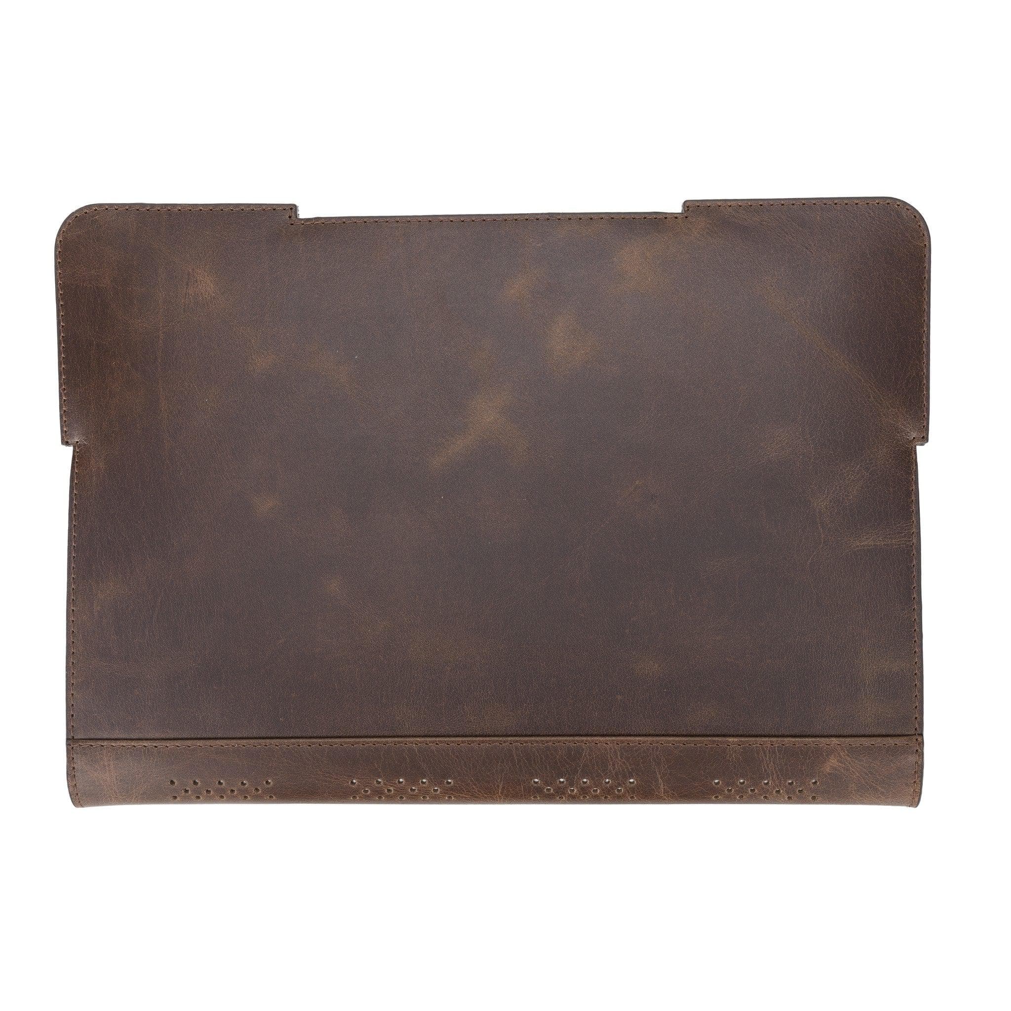 Chester Leather MacBook Pro 13" to 16" Sleeve