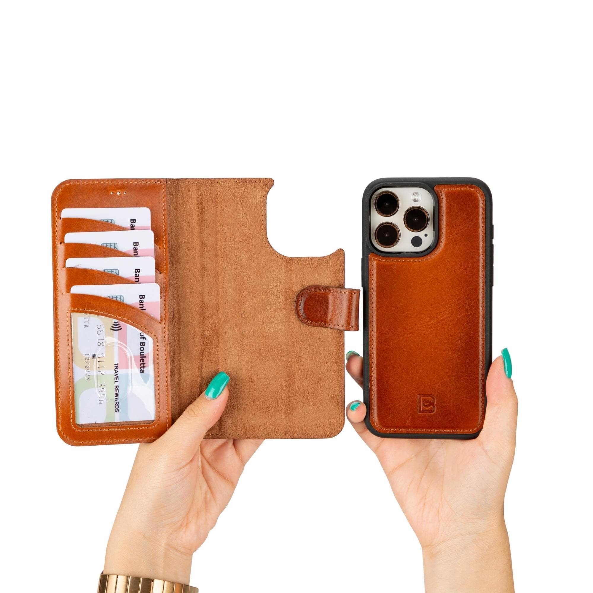 Magic iPhone 15 Pro Leather Detachable Wallet Case