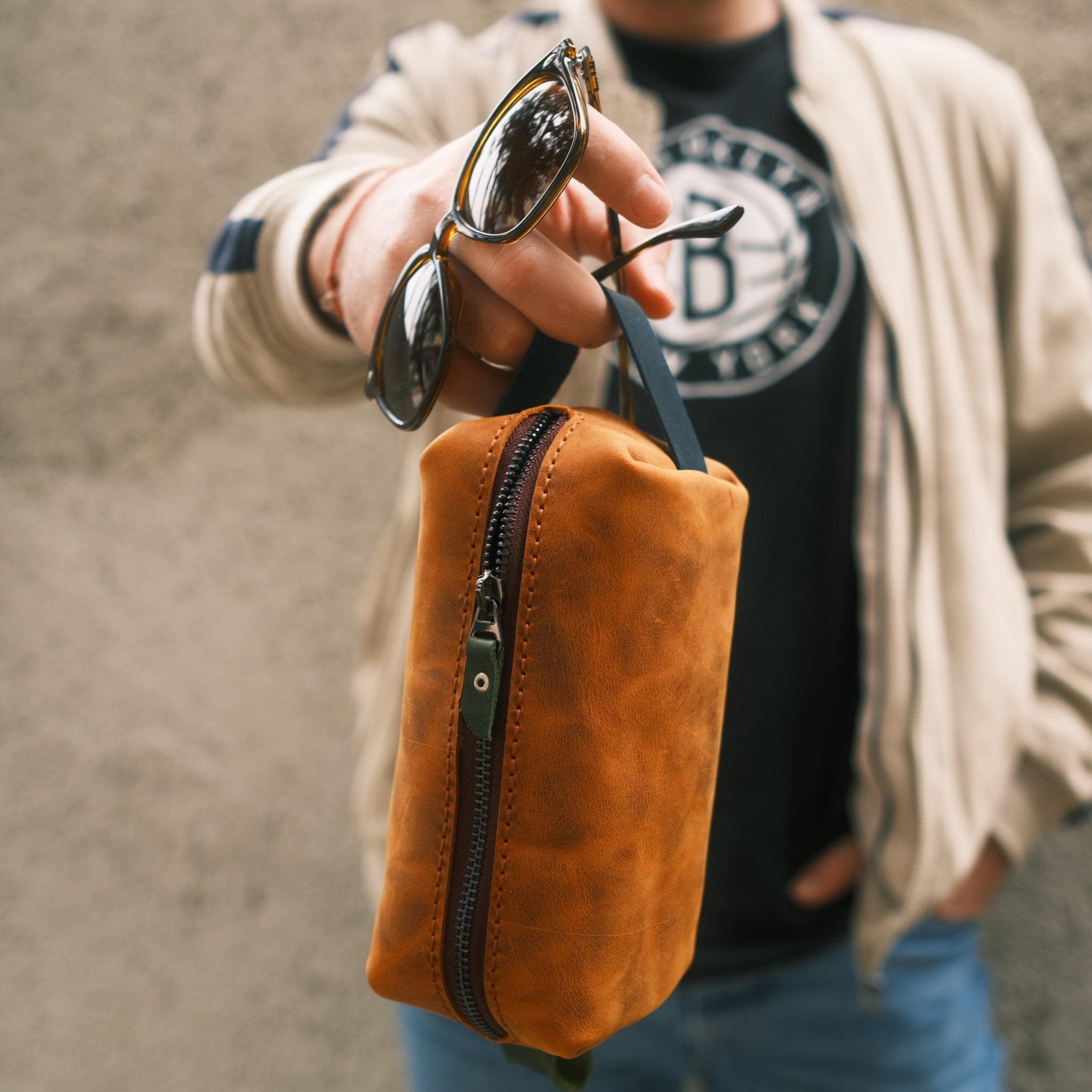 Leather Handbag Drop Kit   Unique Gift Ideas   Boyfriend Gift   Girlfriend Gift   Father Gift