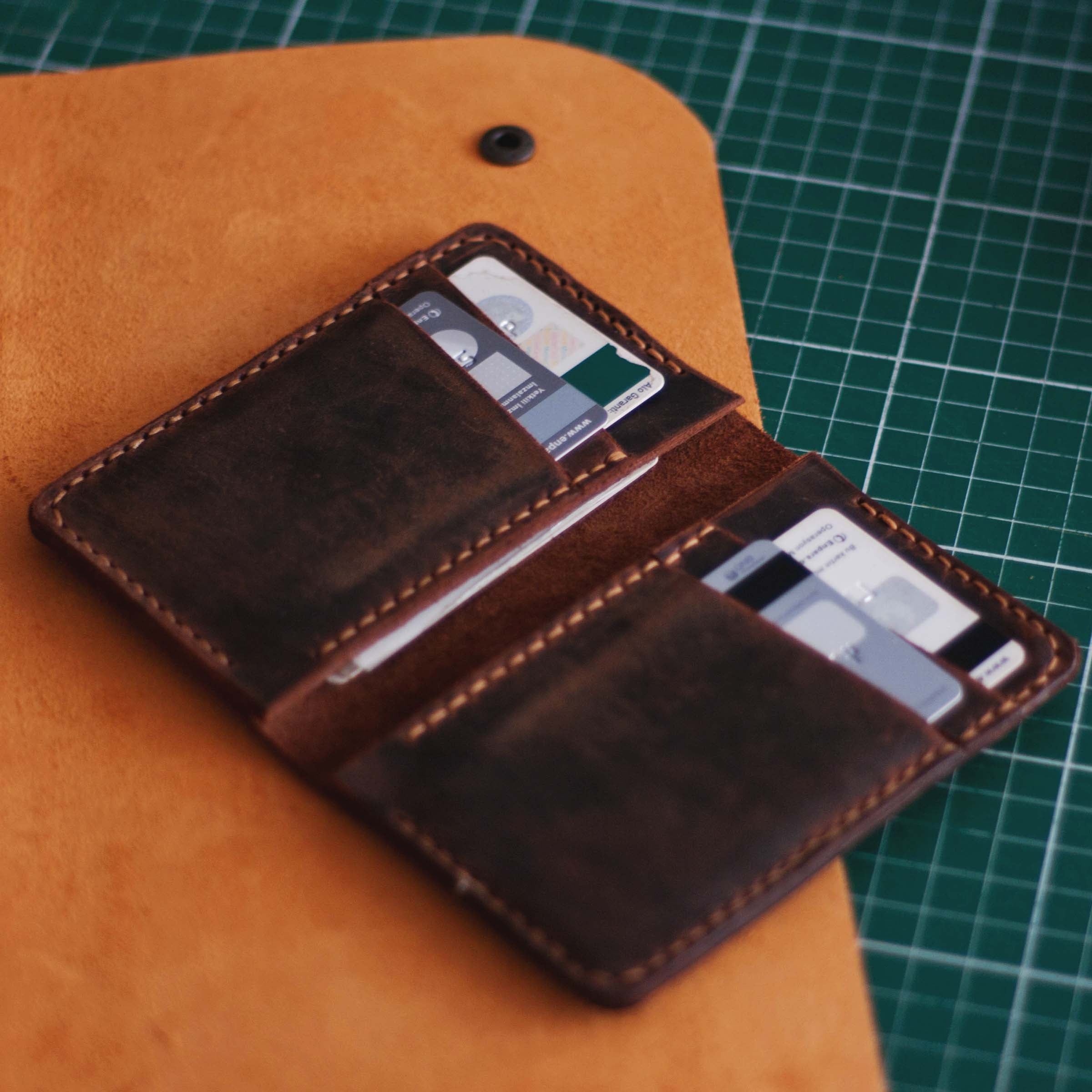 Vertical Leather Wallet