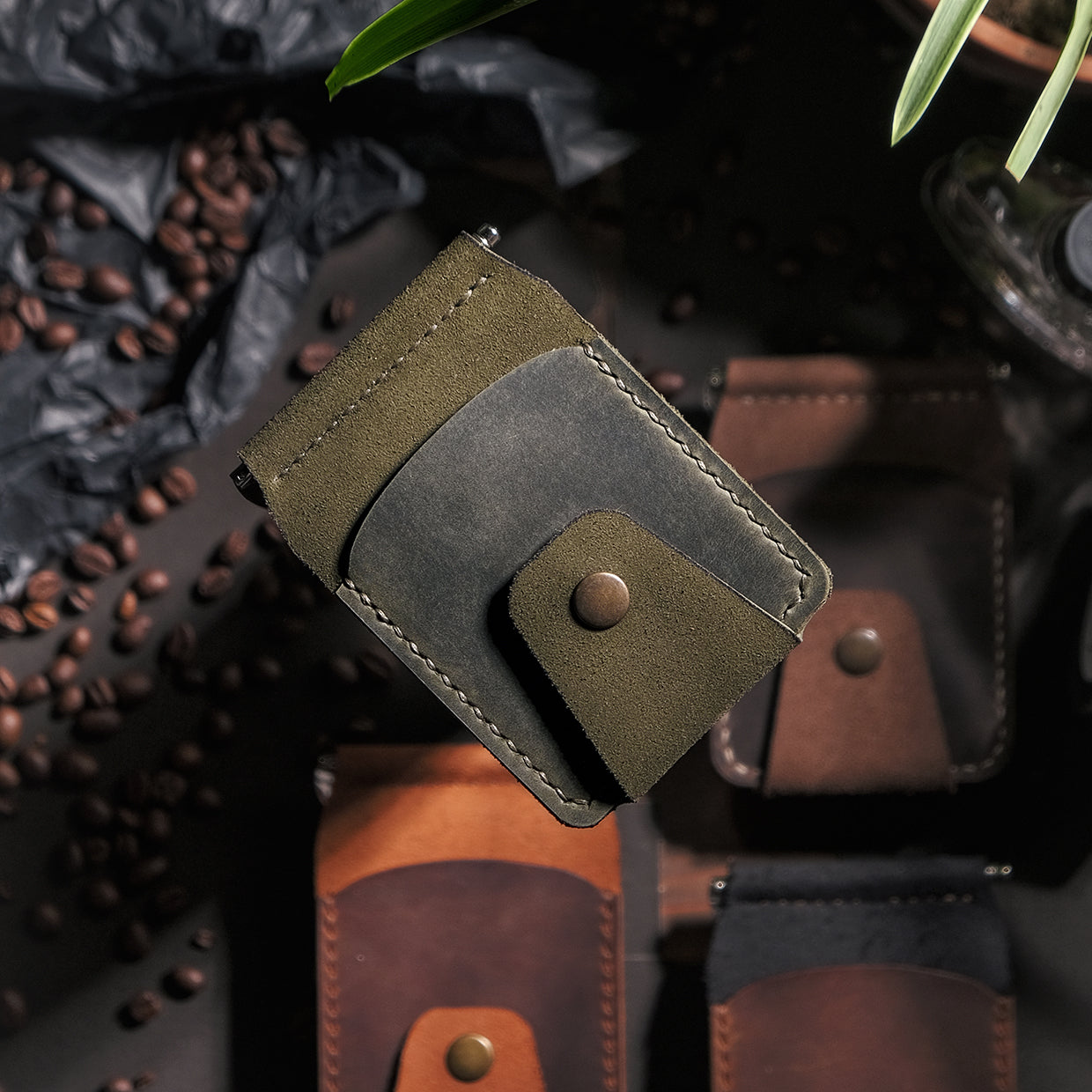 KLEO COINS - Leather wallet - Gift Inspirations