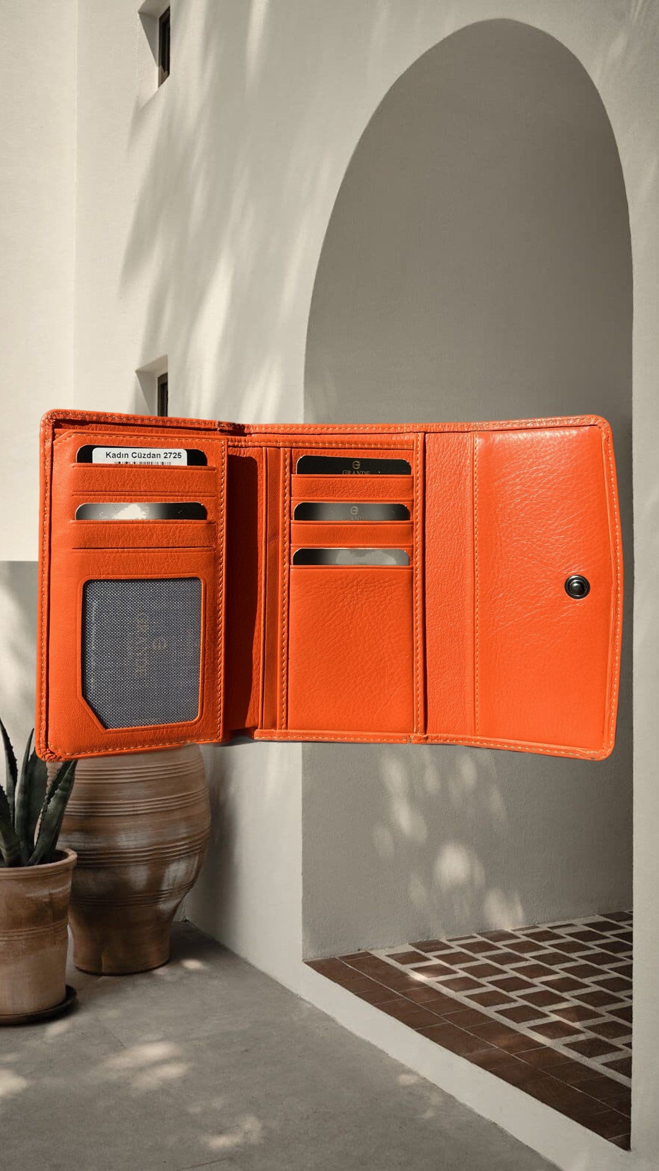Grande 2725 Genuine Leather Wallet – Elegance Meets Functionality