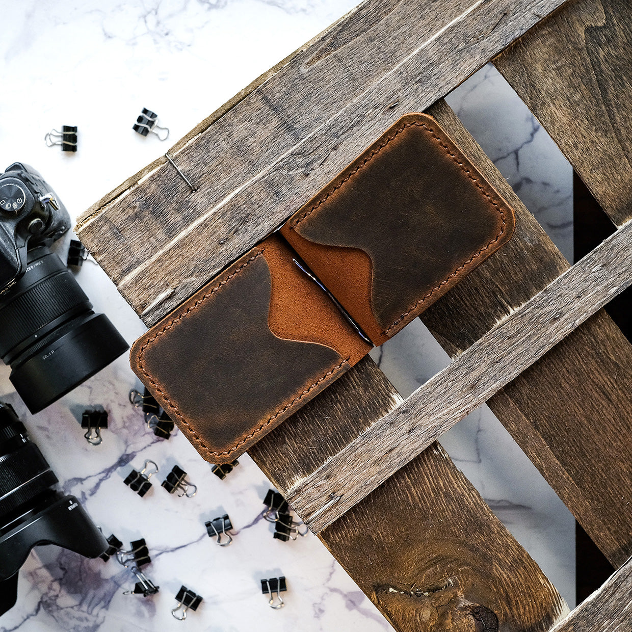Leather wallet - Kleo - Trendy Designs