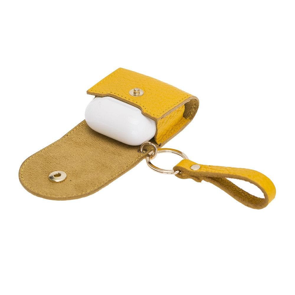 Mai Snap Leather AirPods 1 and AirPods 2 Case with Hook