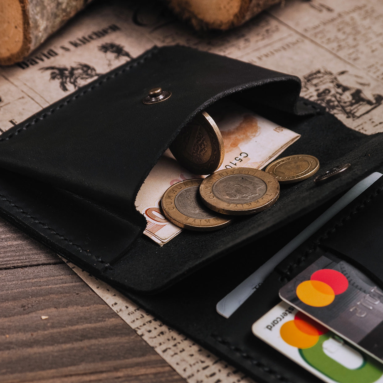 Leather wallet - PESTO - Exclusive Styles
