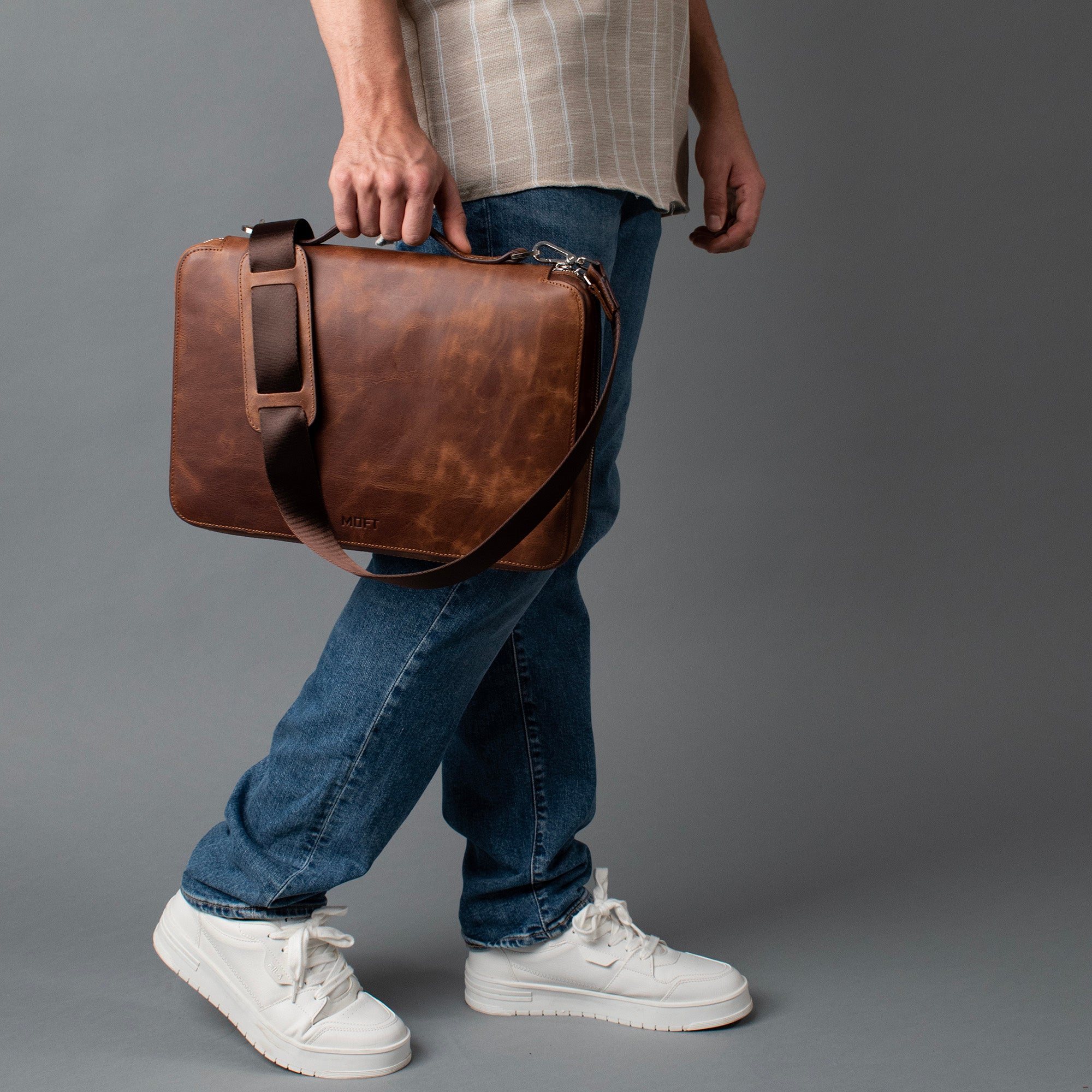 Genuine Leather 14" SlimBag Organizer Laptop Bag Brown