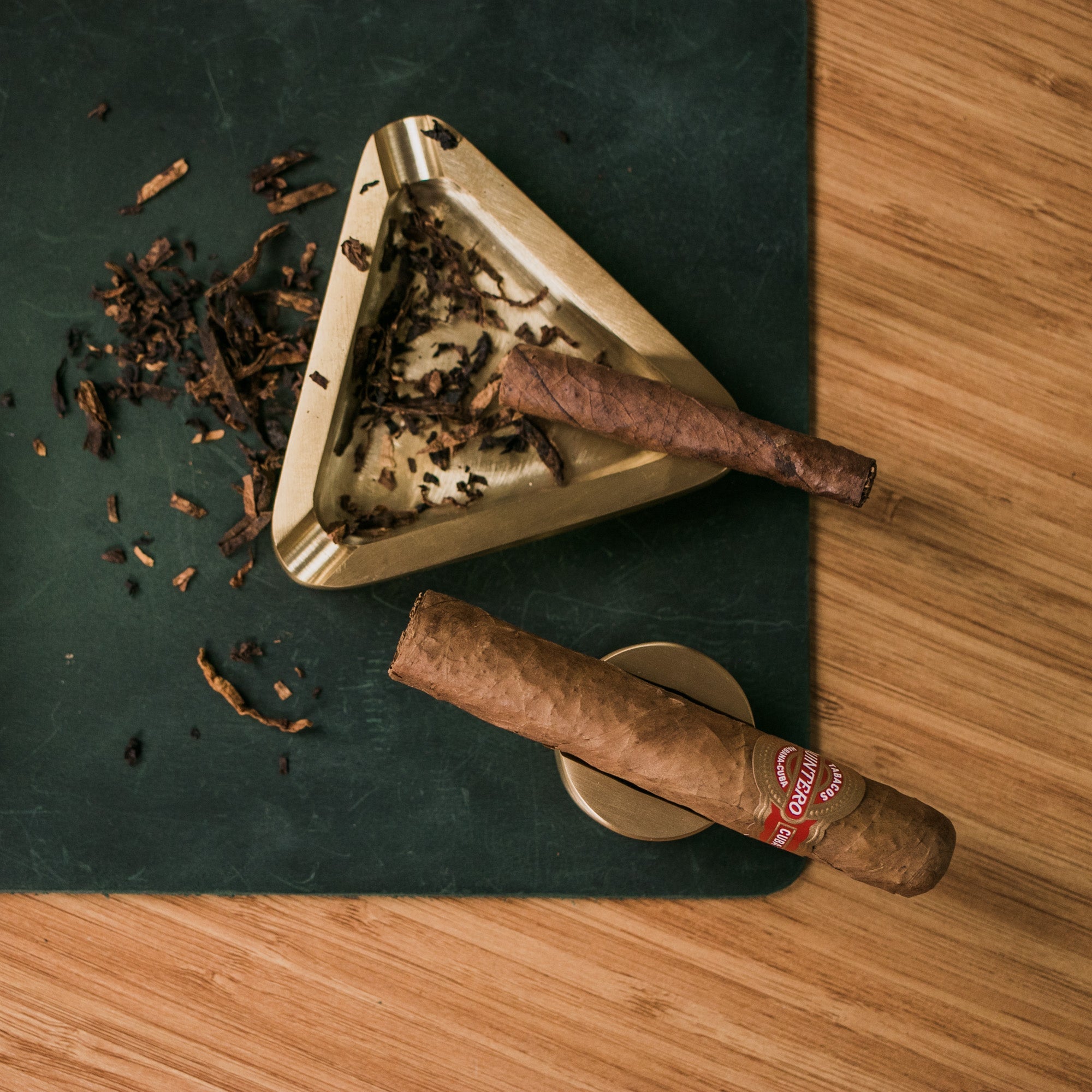 Brass Cylinder Cigar Stand