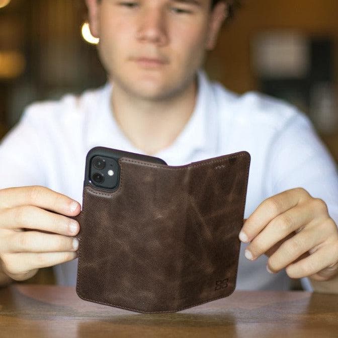 Magic iPhone 13 Pro Max Leather Detachable Wallet Case