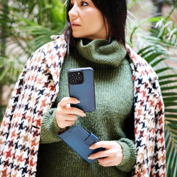 Magic iPhone 13 Leather Detachable Wallet Case