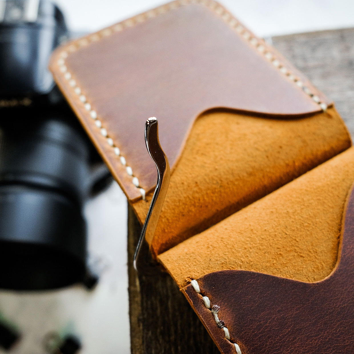 Leather wallet - Kleo - Trendy Designs