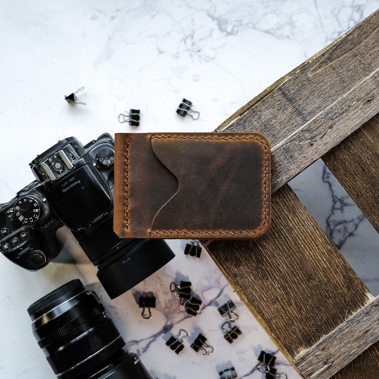 Leather wallet - Kleo - Trendy Designs
