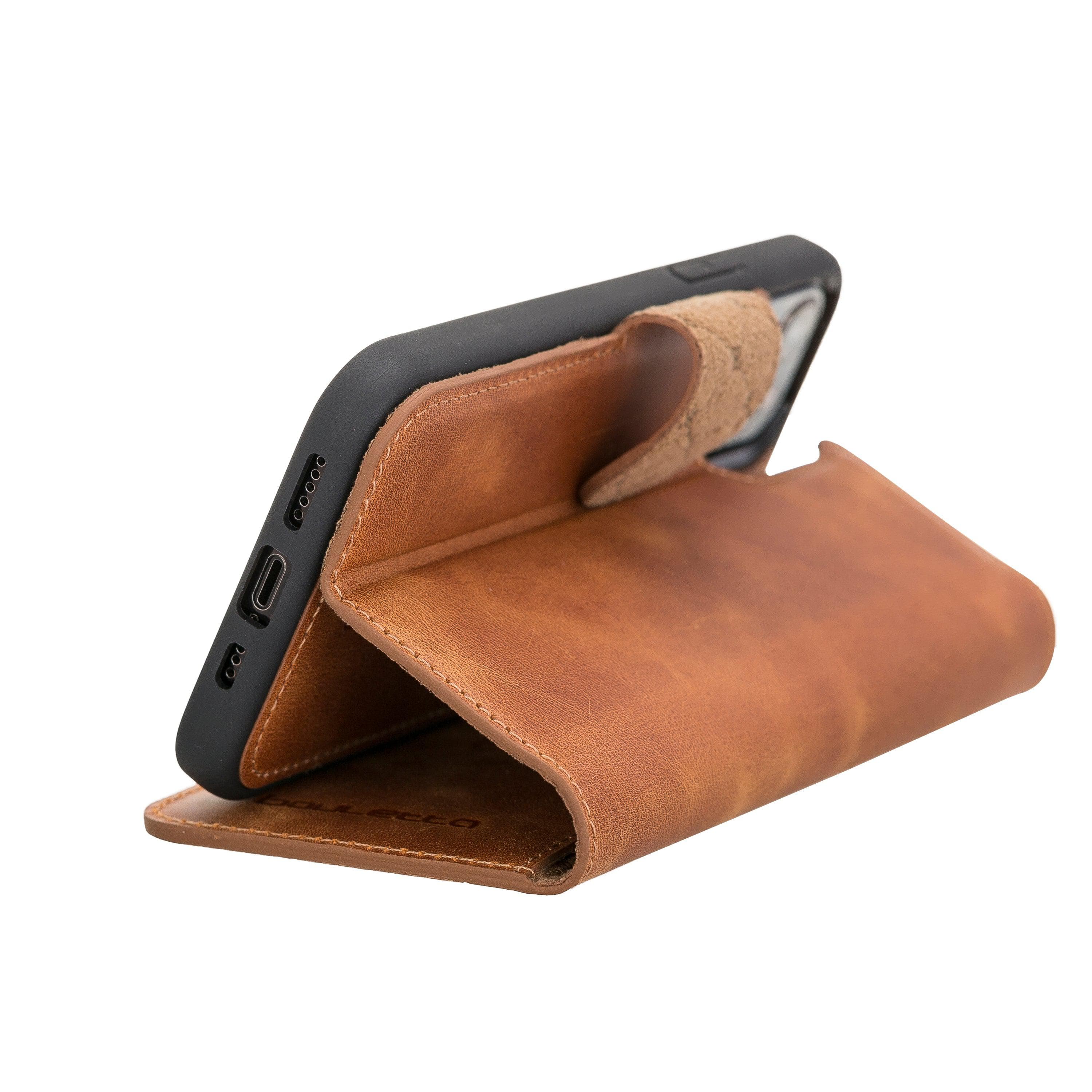 Magic iPhone 12 / 12 Pro Leather Detachable Wallet Case