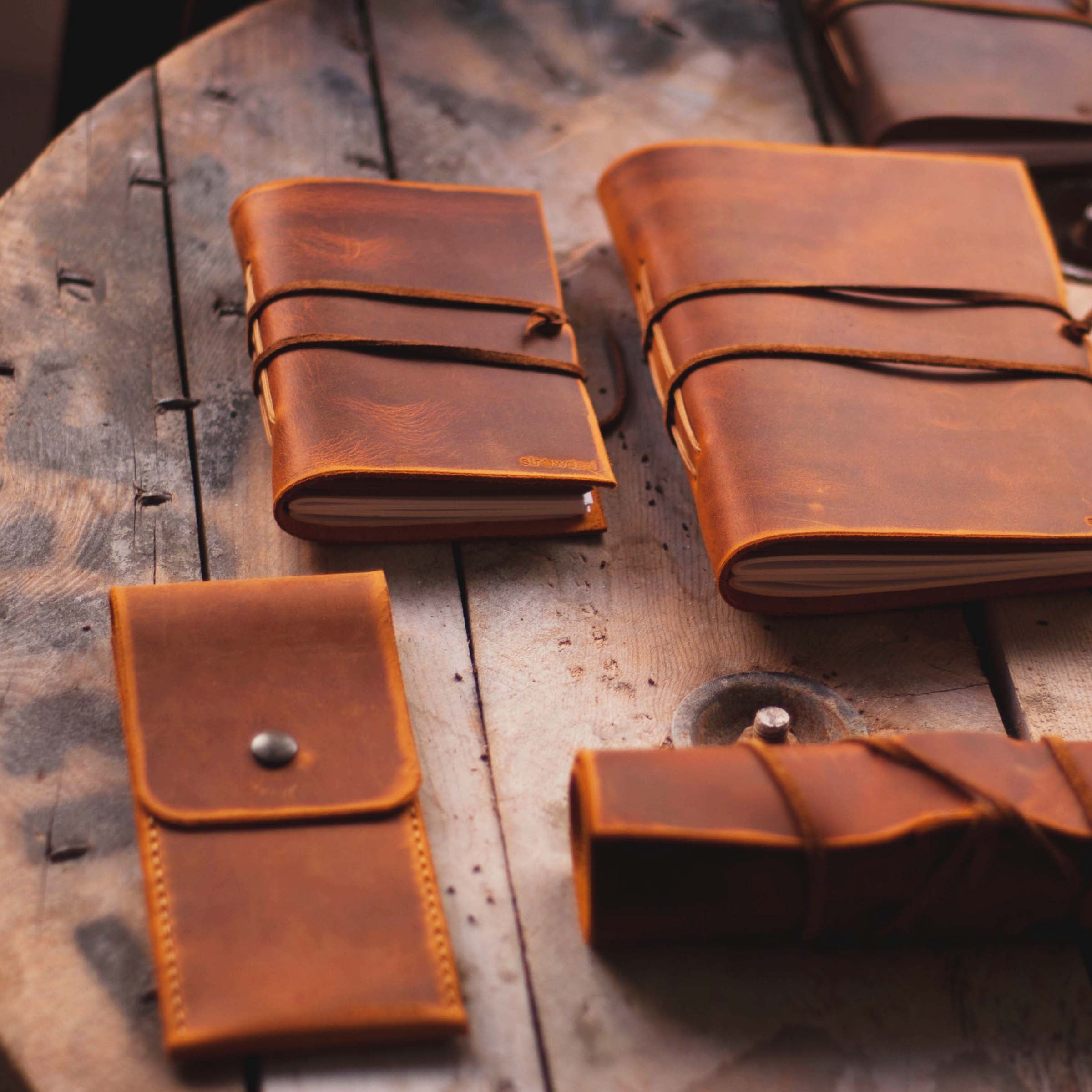 Pen Holder and Notebook Set (Large Notebook)