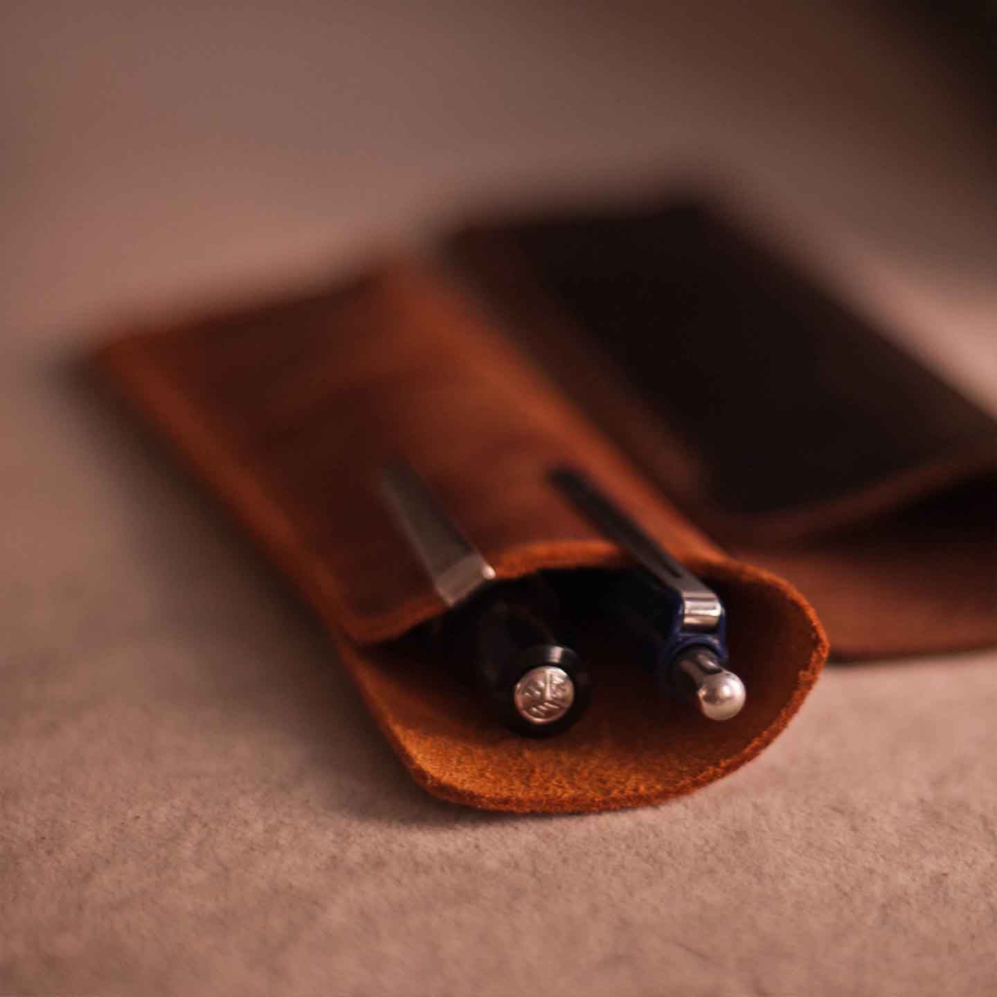 Leather Slim Pen Holder